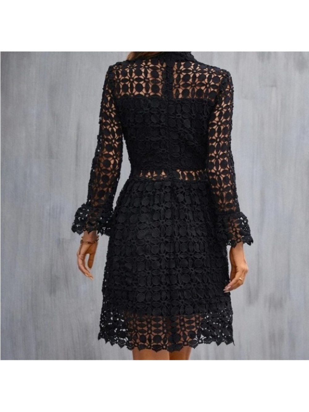 Brand NEW Elegant Black Lace Long Sleeve Dress - Picture 2 of 13